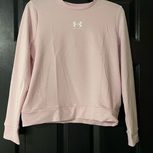 New Under Armour Girls Youth Large light pink crewneck sweatshirt.